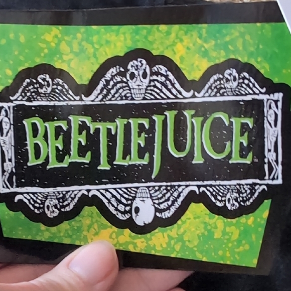 Beetlejuice Graphic T-Shirt - Picture 7 of 7